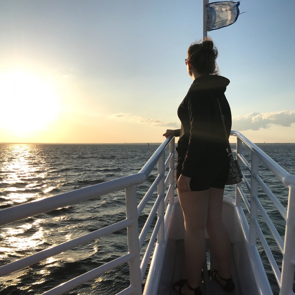 Meet your Posher, Stephanie